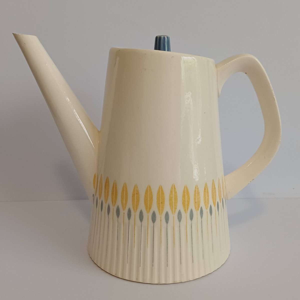 Retro Ceramic Coffee pot (hidden chip) with Lid, Sugar Bowl, Creamer.