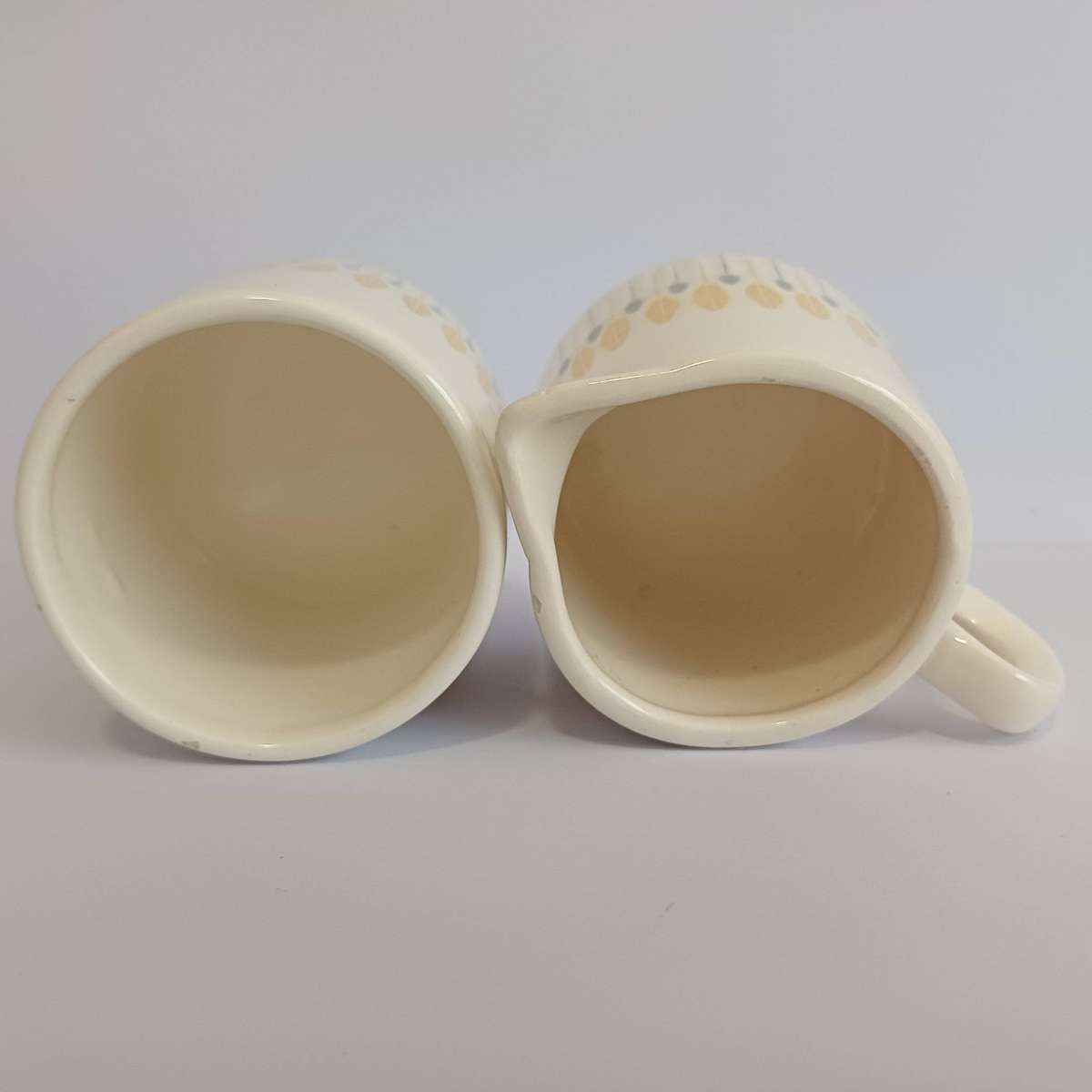 Retro Ceramic Coffee pot (hidden chip) with Lid, Sugar Bowl, Creamer.