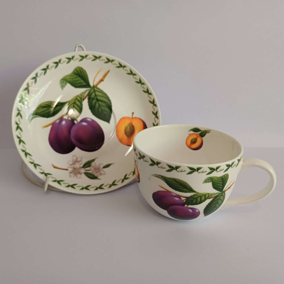 Vintage Maxwell & Williams Orchard Fruits Tea/Coffee Cup & Saucer - Plum Design - Excellent Cond.