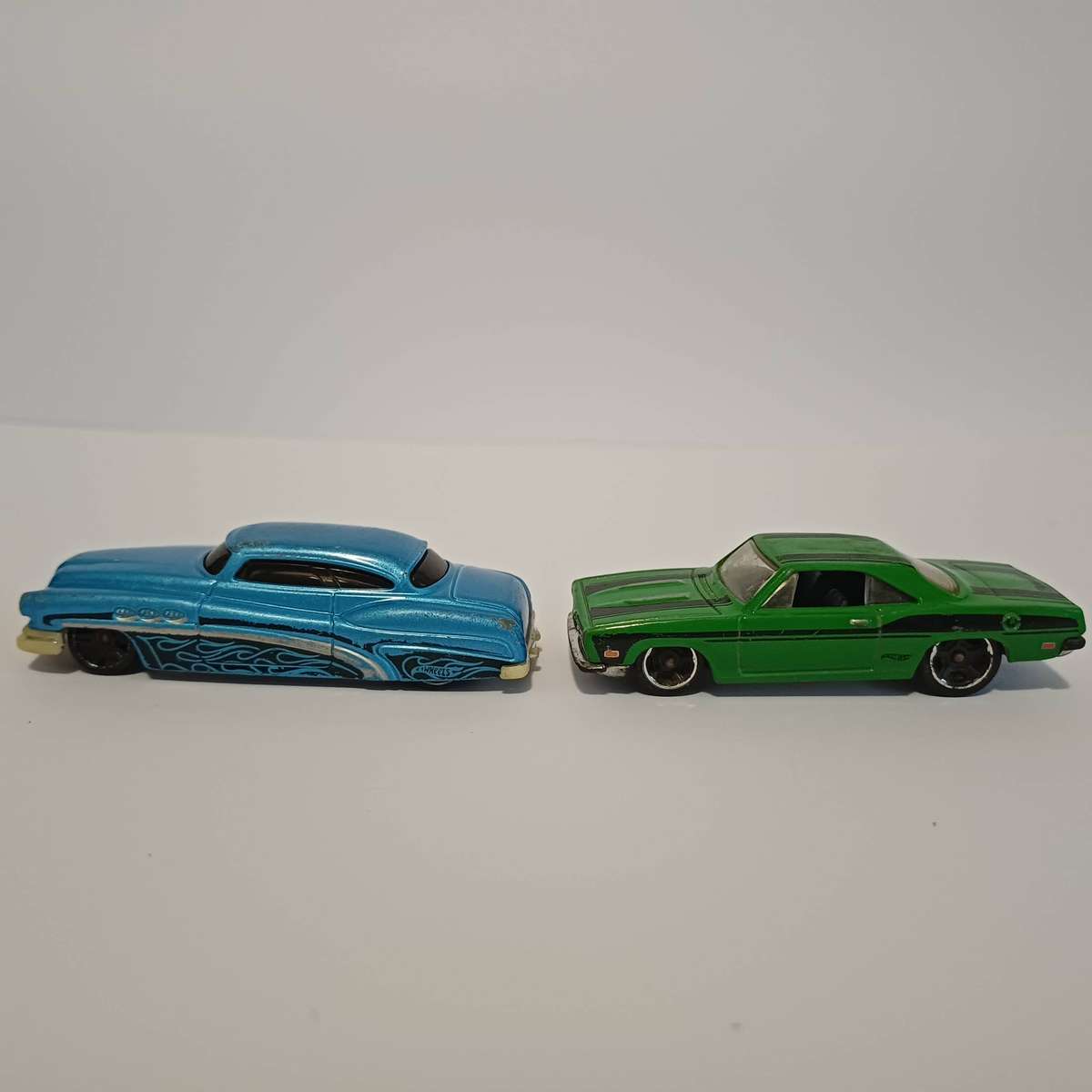 Hot Wheels 6-Car American Classics & Muscle Bundle: 'Cuda, Bronco, Shelby & More!