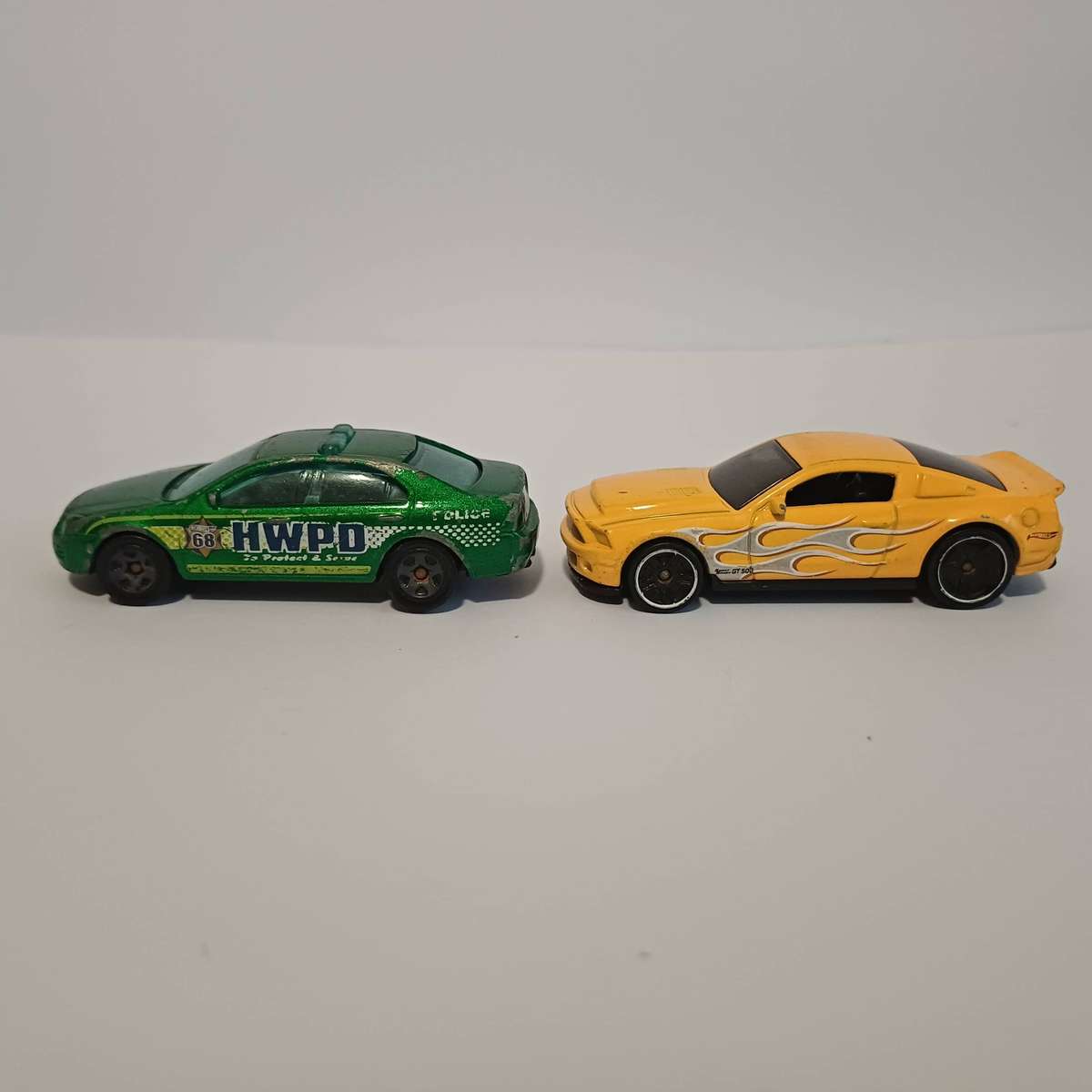 Hot Wheels 6-Car American Classics & Muscle Bundle: 'Cuda, Bronco, Shelby & More!