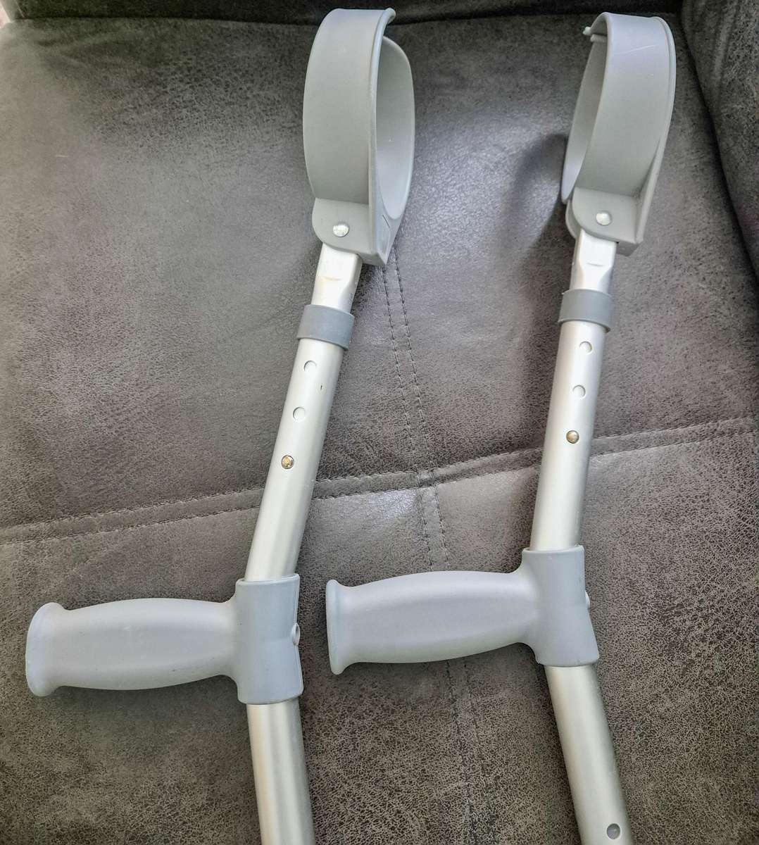 Aluminium Walking Crutches