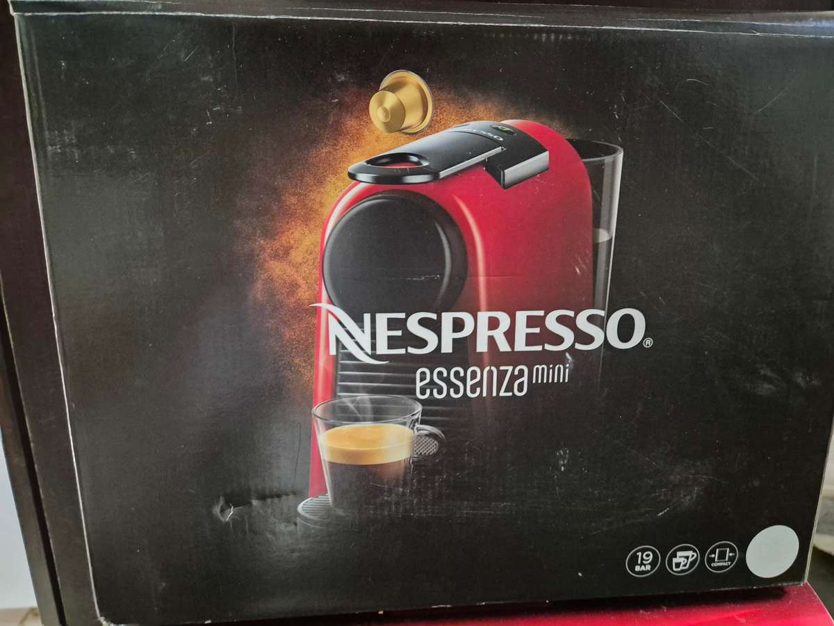 Nespresso Essenza Mini Coffee Machine