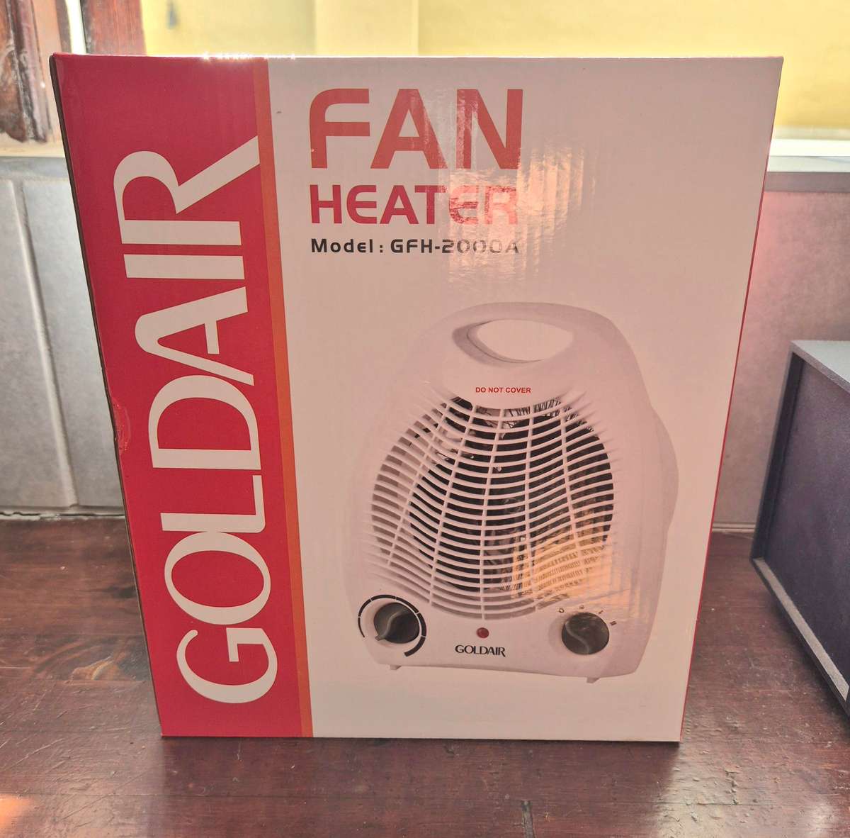 Various Electronics (Midi-Hifi - Heater - Electrified Insect Killer)