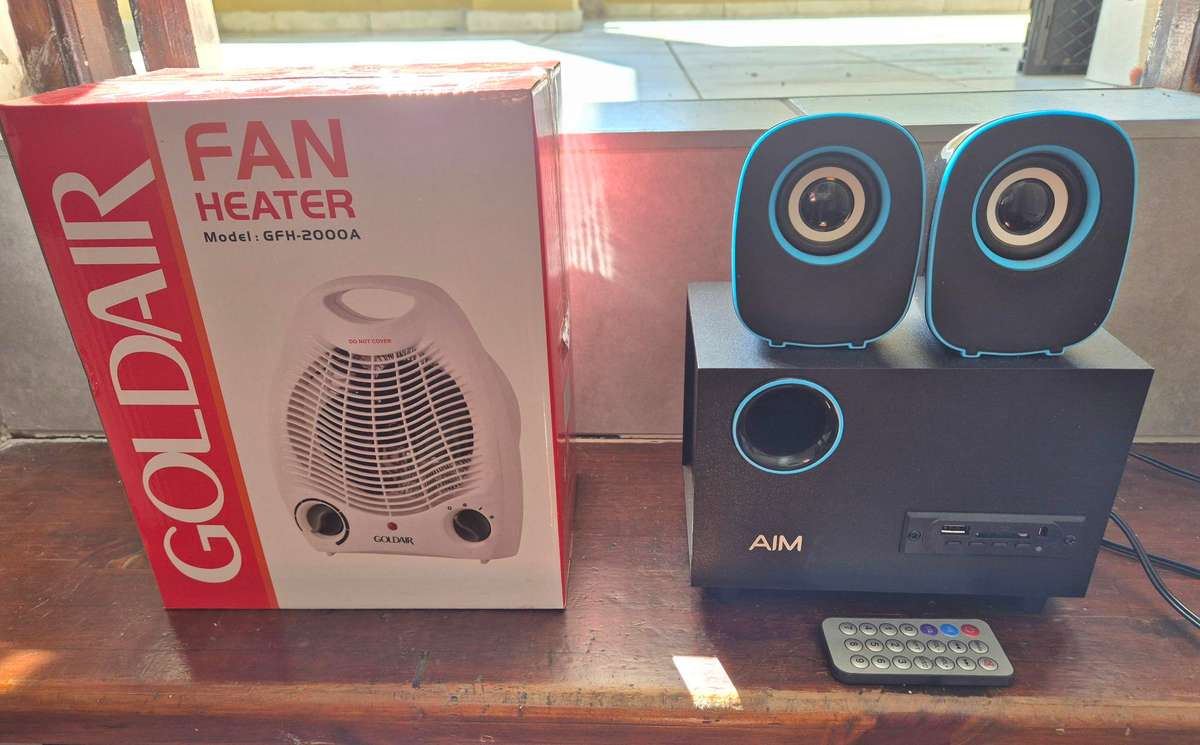 Various Electronics (Midi-Hifi - Heater - Electrified Insect Killer)