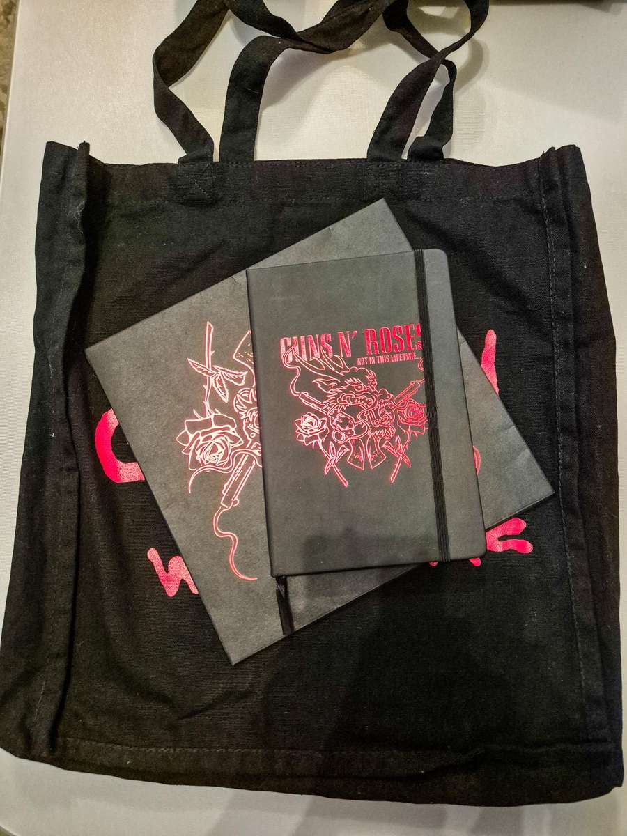 GUNs 'n ROSES ROCK Memorabilia