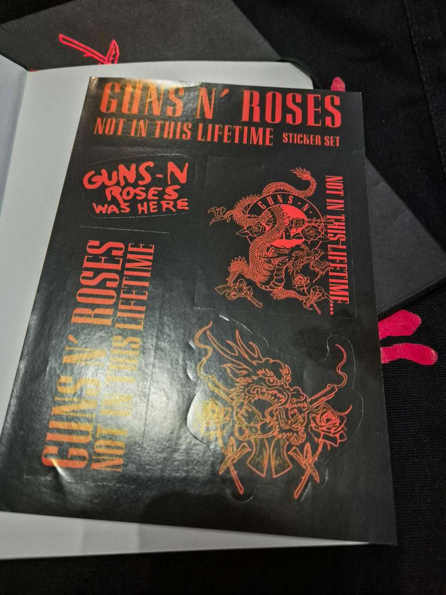 GUNs 'n ROSES ROCK Memorabilia