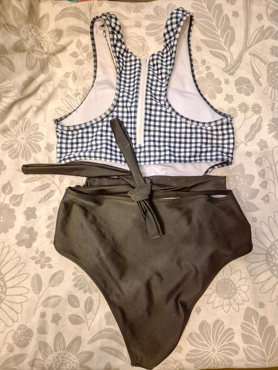 Women's Swimwear (5)