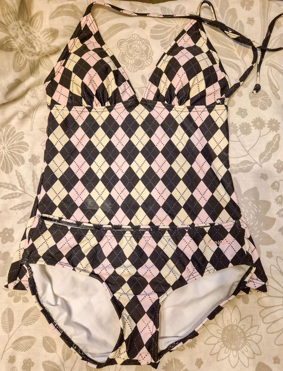 Women's Swimwear (5)