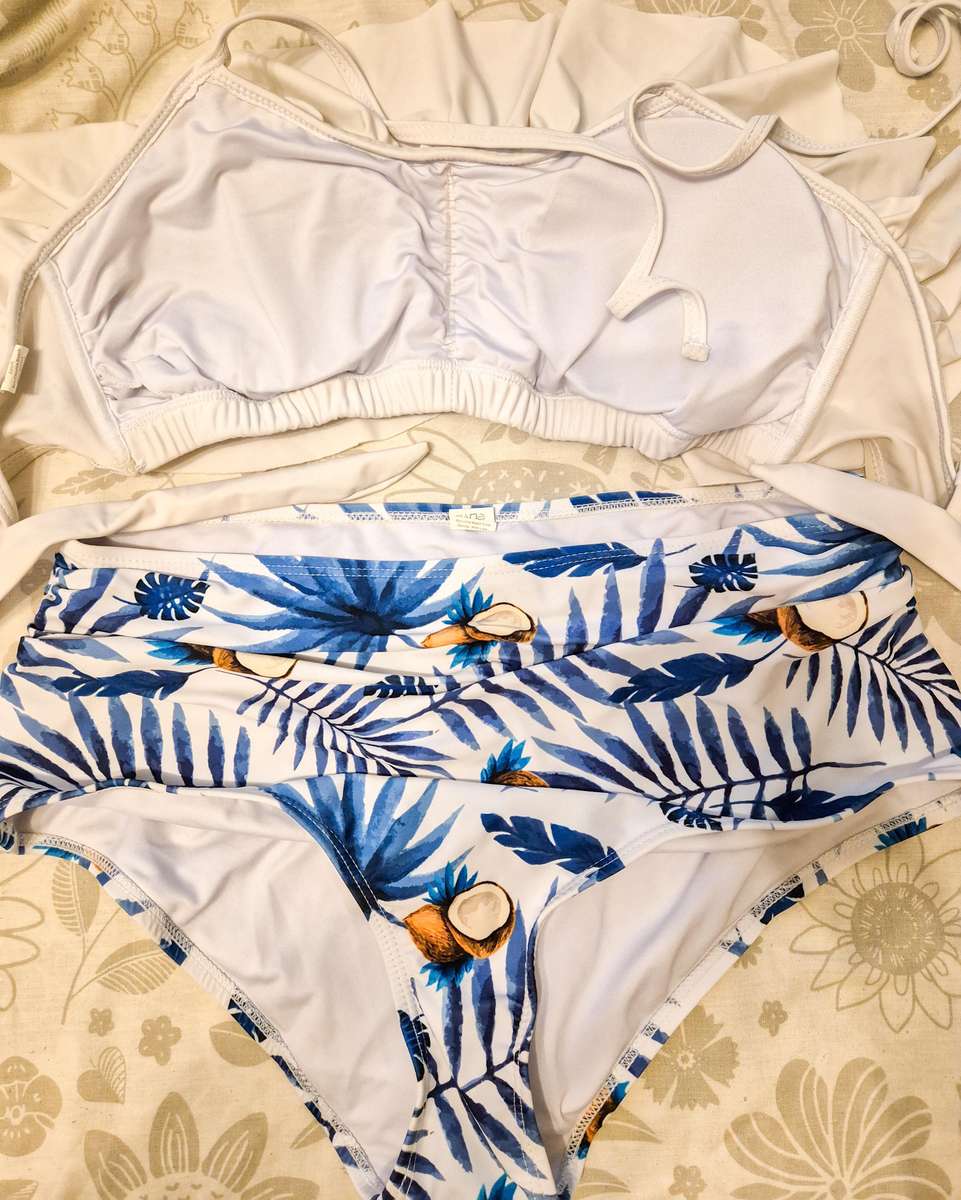 Women's Swimwear (5)