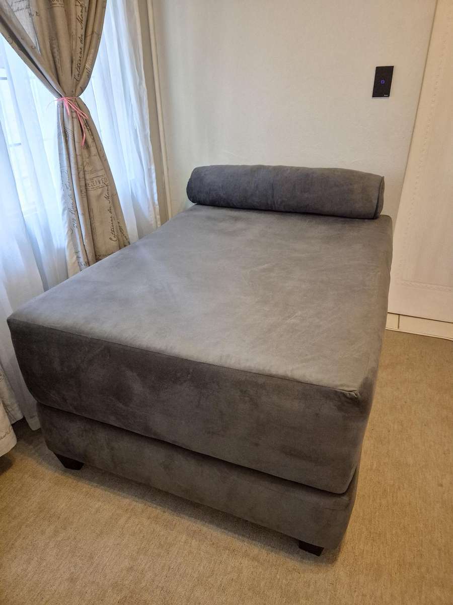 Luxury Day Bed
