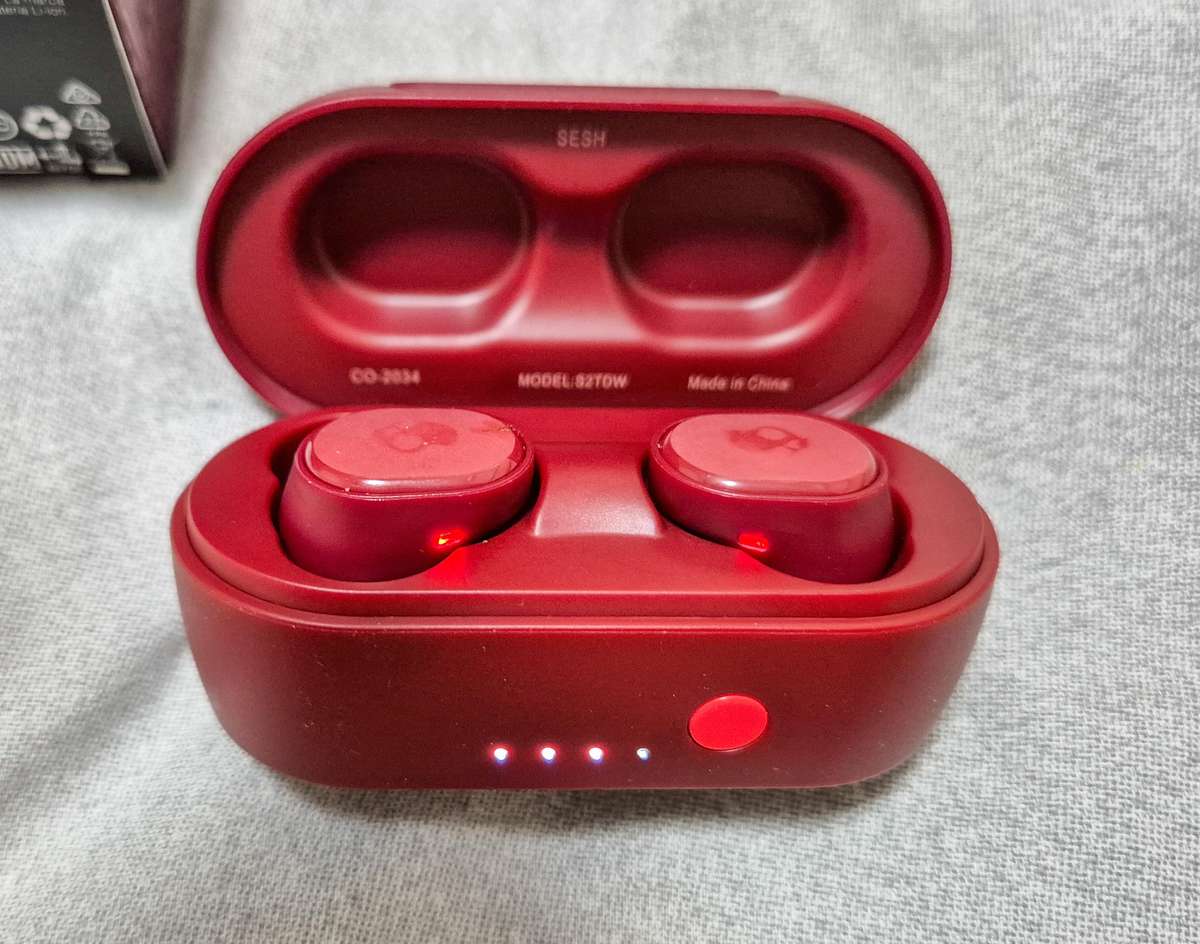 SkullCandy Sesh Wireless Earphones