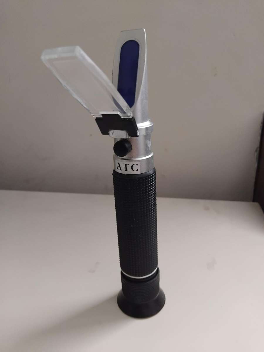 Salinity Refractometer (Fish Tanks)