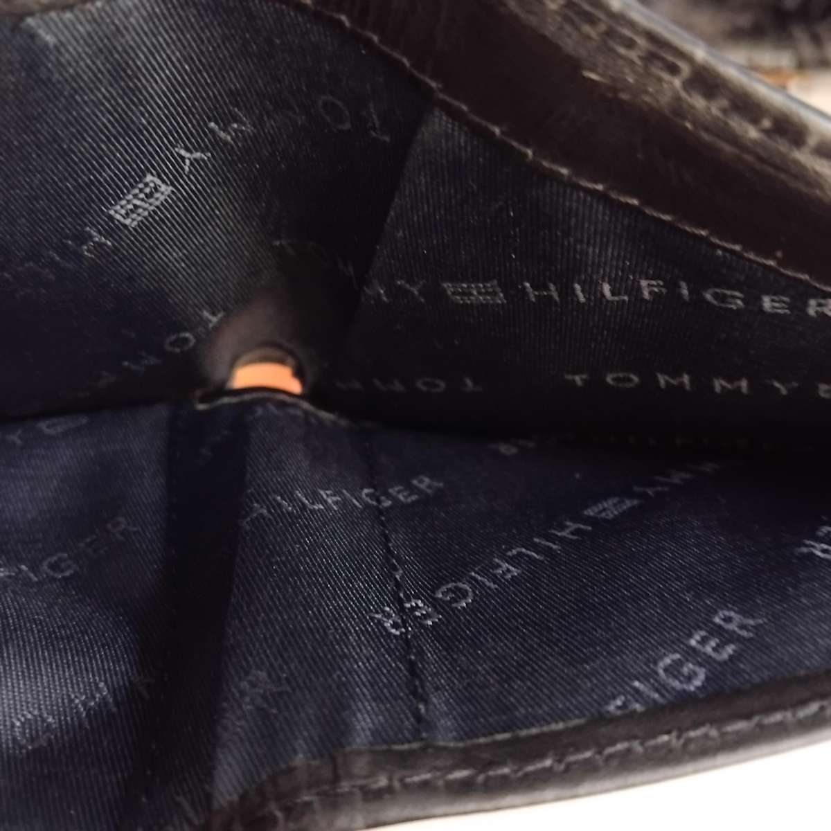Tommy Hilfiger Leather Wallet