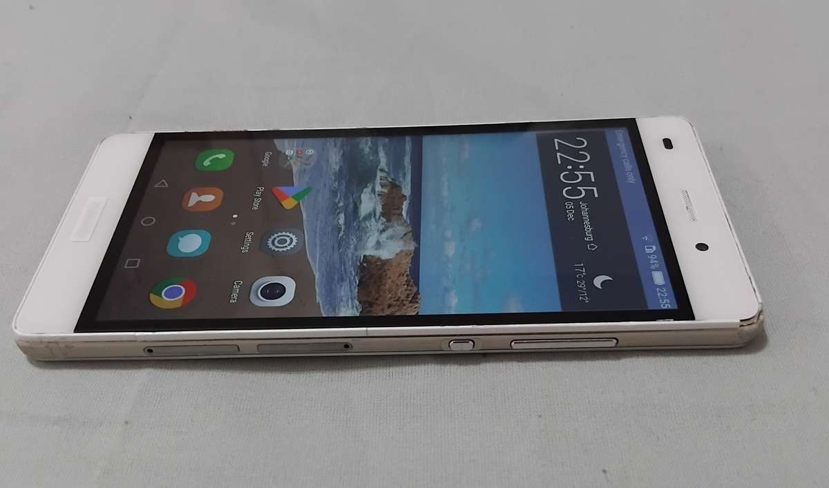 Huawei P8L Smartphone