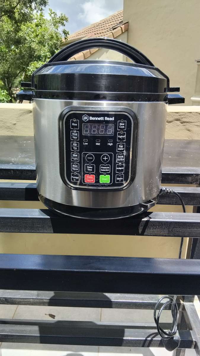 Bennet Read Electronic Pressure Cooker (2 Available)