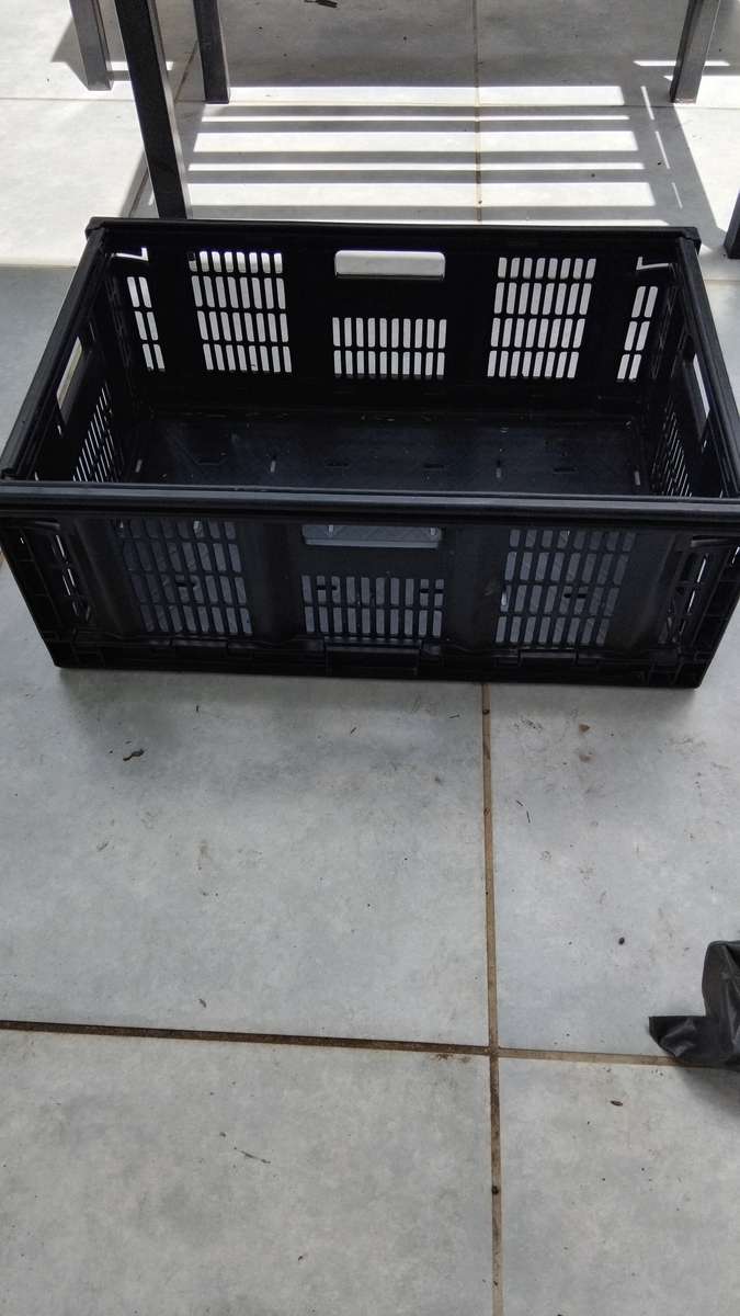 Collapsible Storage Crates (6)