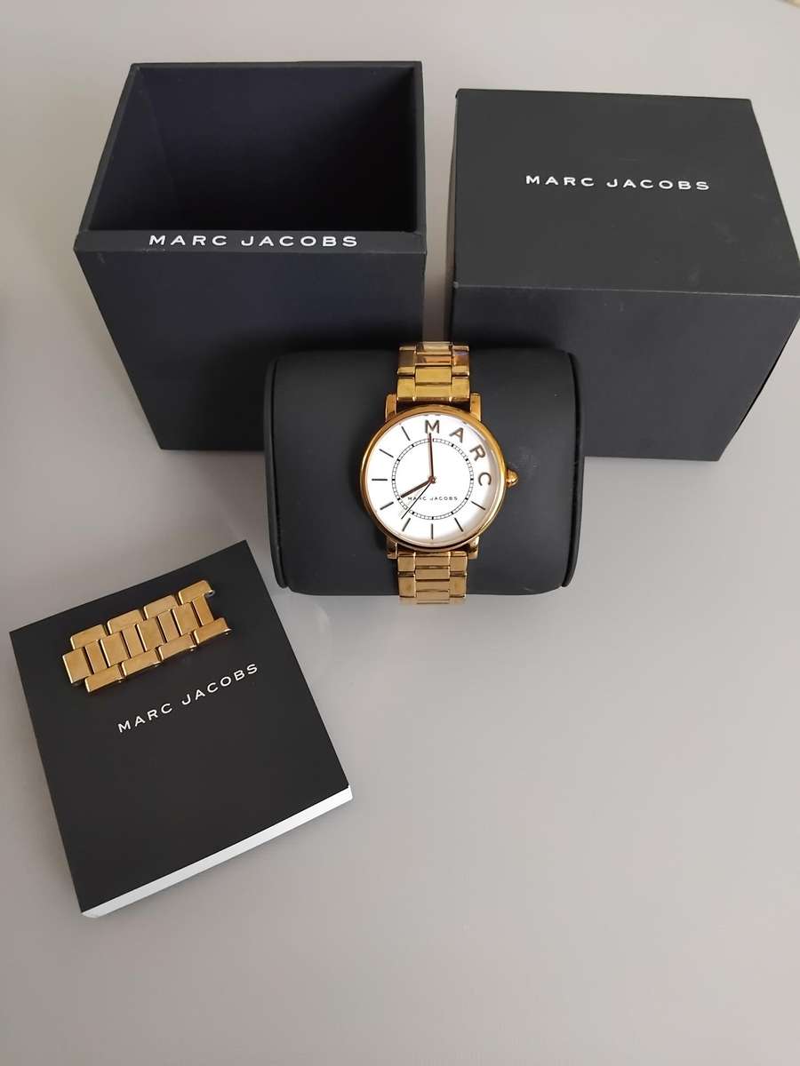 Marc Jacobs Ladies Designer Bracelet Watch