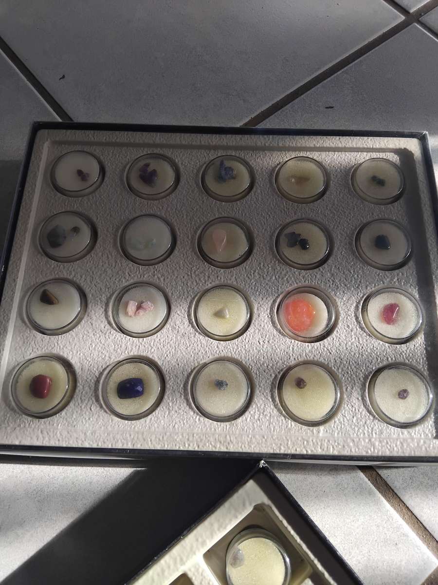 MINERAL & GEMSTONE COLLECTION