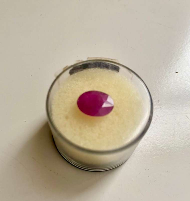 Ruby Gemstone - 3.99cts