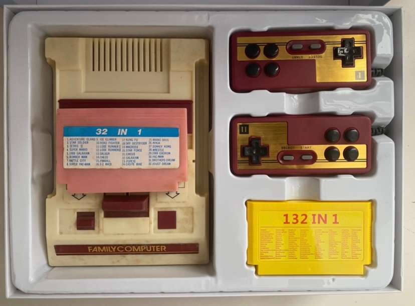 TV Game Console (Vintage Style)