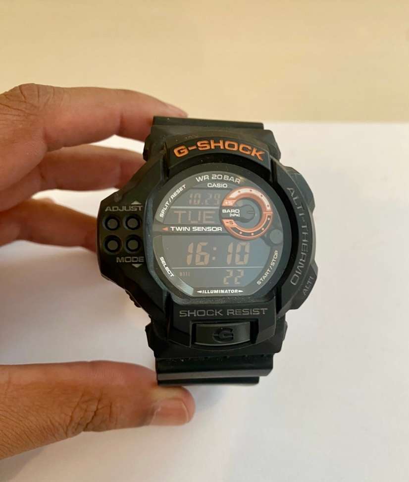 CASIO G-SHOCK WATCH
