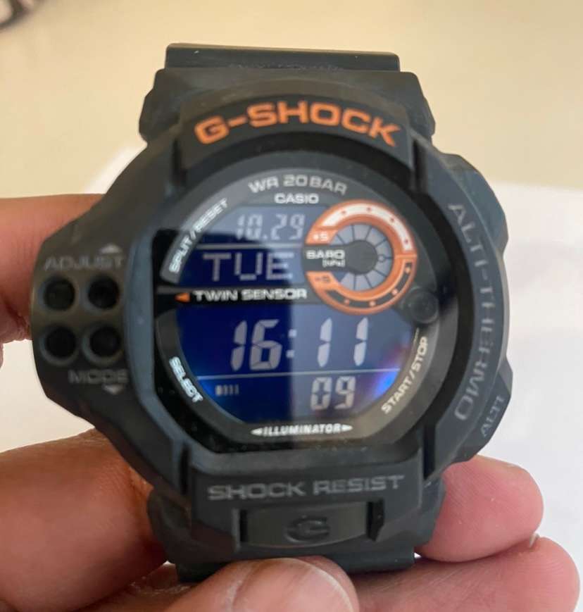 CASIO G-SHOCK WATCH