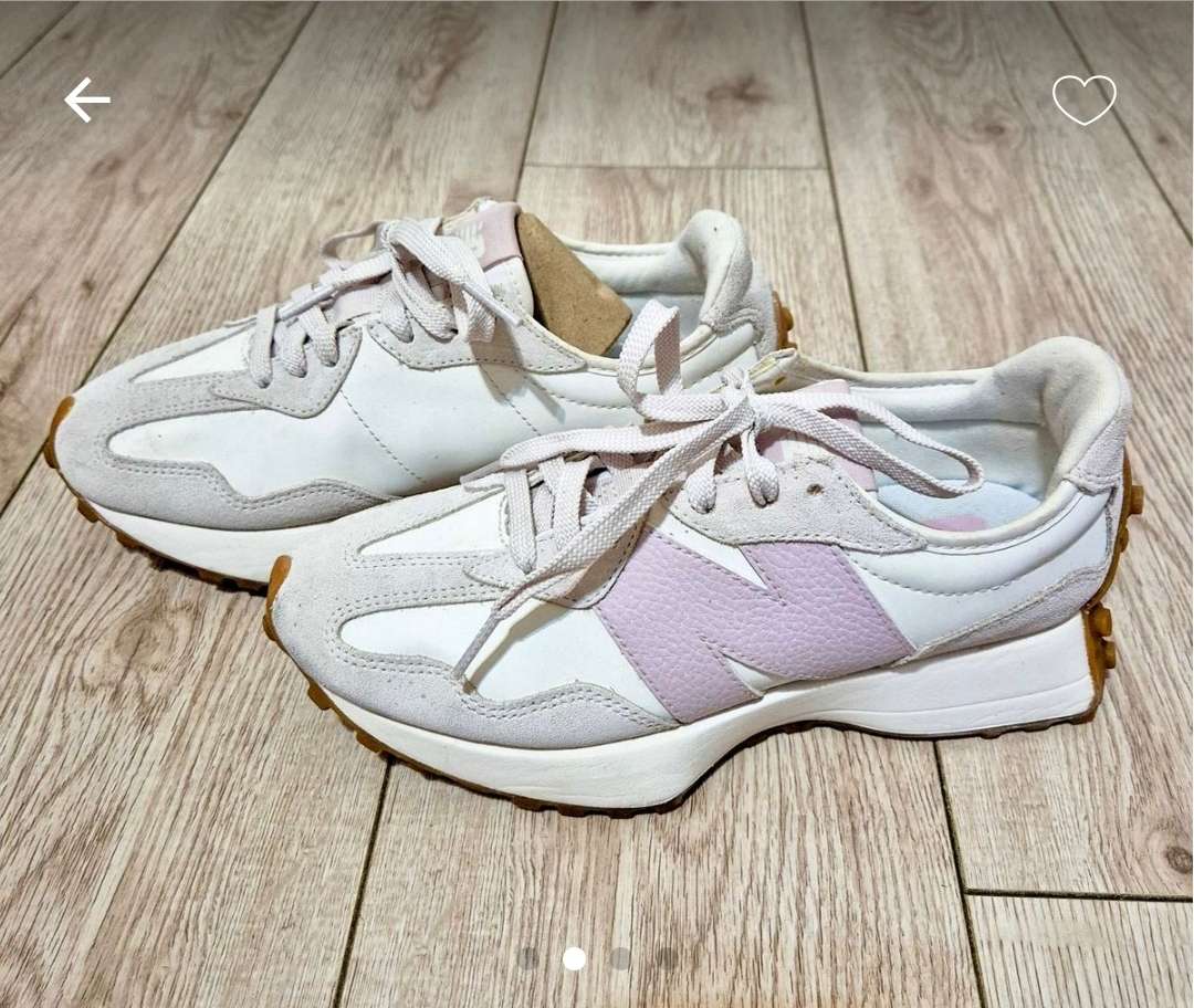 Ladies New Balance Sneakers