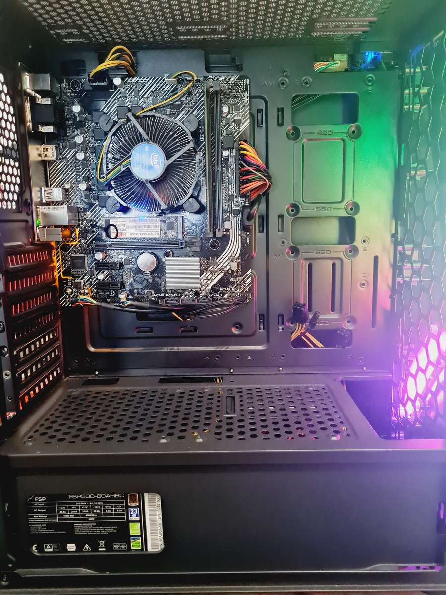 Gaming Tower - i5 10th - 8gb - 250gb ssd