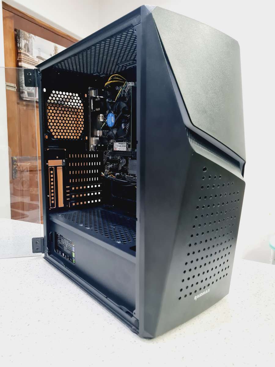 Gaming Tower - i5 10th - 8gb - 250gb ssd