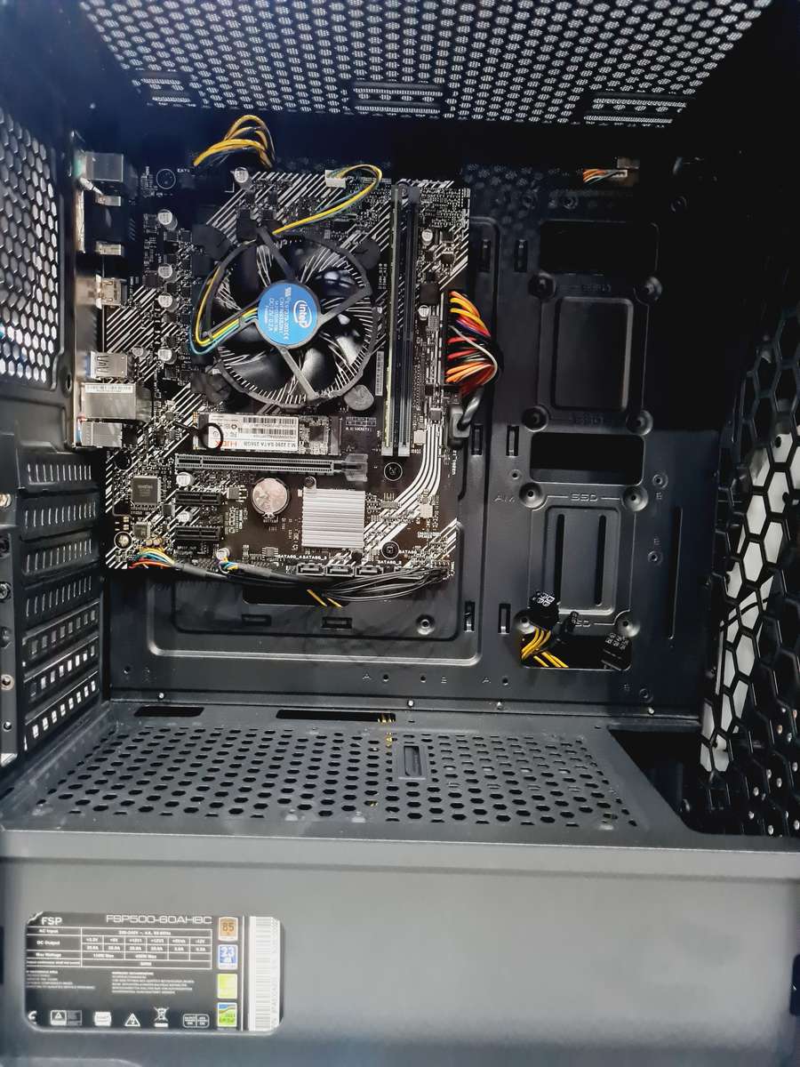 Gaming Tower - i5 10th - 8gb - 250gb ssd