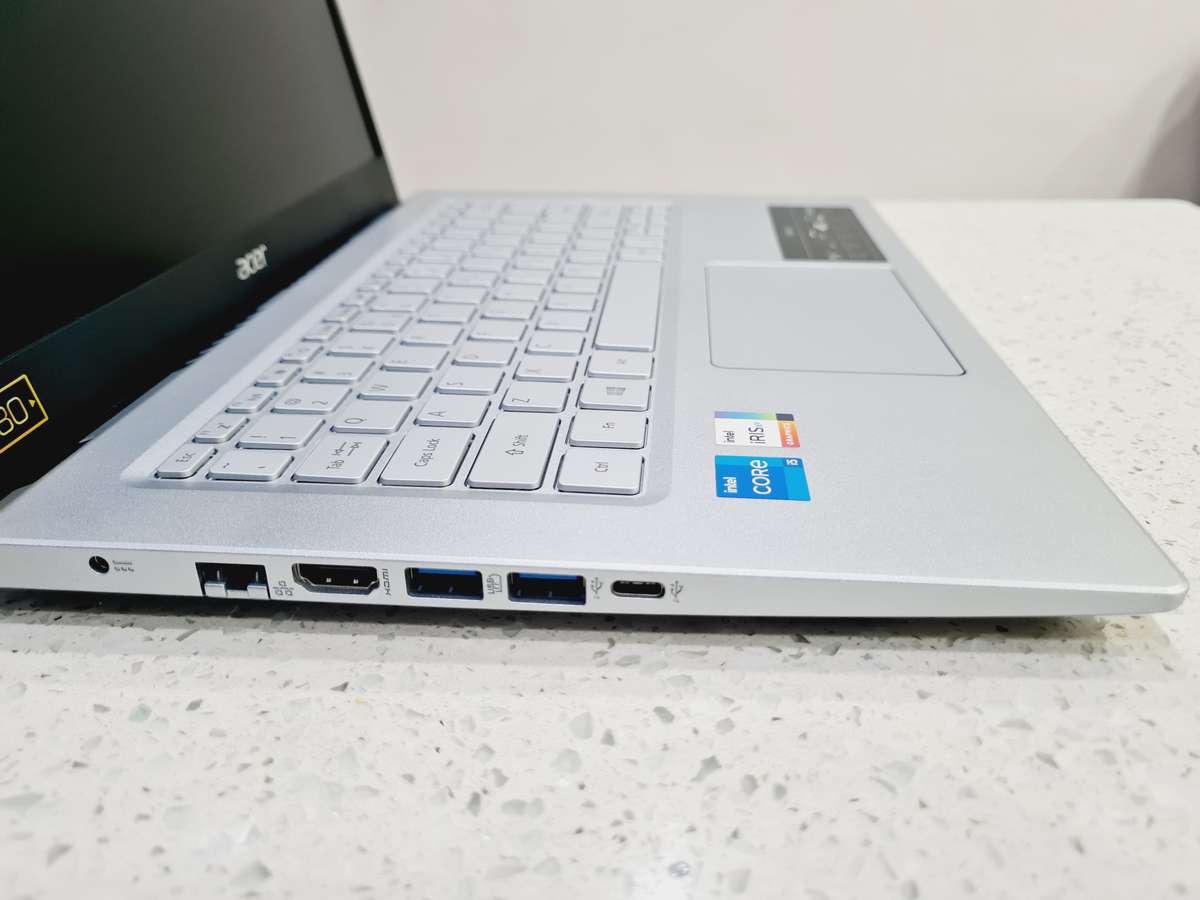 Acer Aspire 5 - i5 11th + 8gb + 256gb