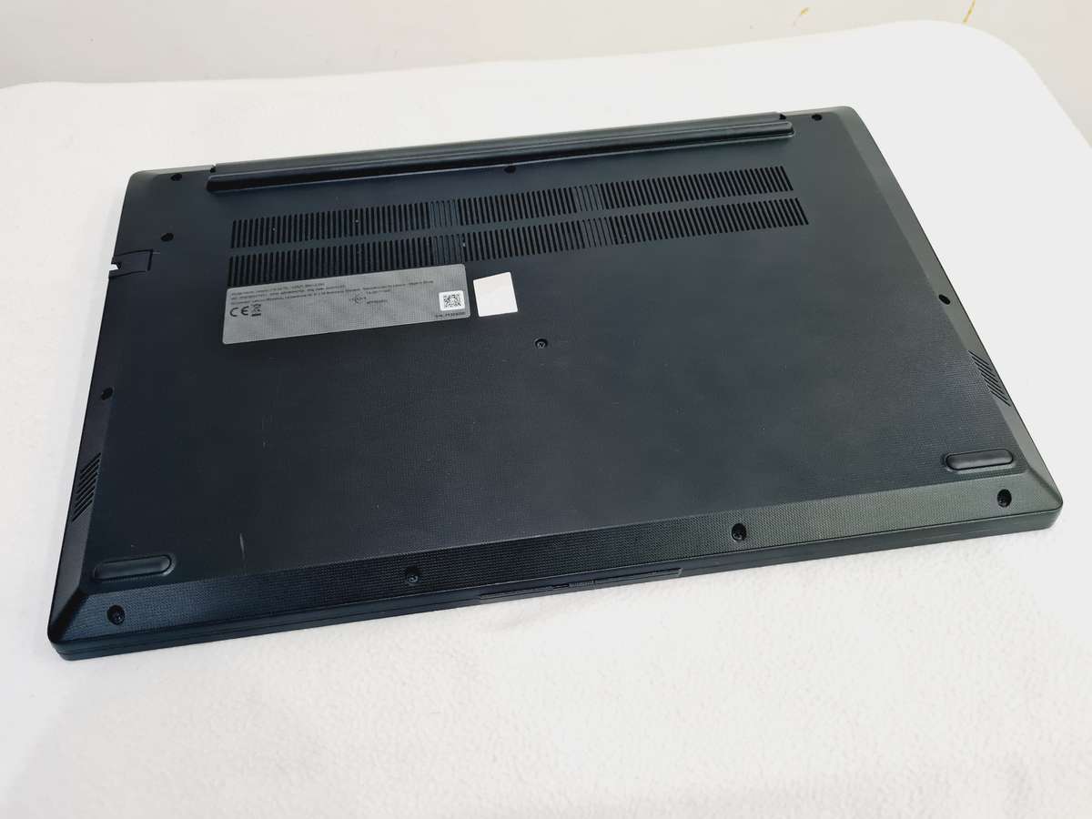 Lenovo v15 g2 - i5 11th gen - 8gb - 512gb nVme