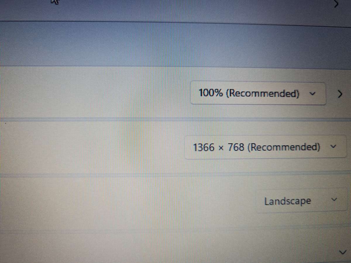 2022 Asus VivoBook - i3 10th gen + 8gb + 256gb ssd