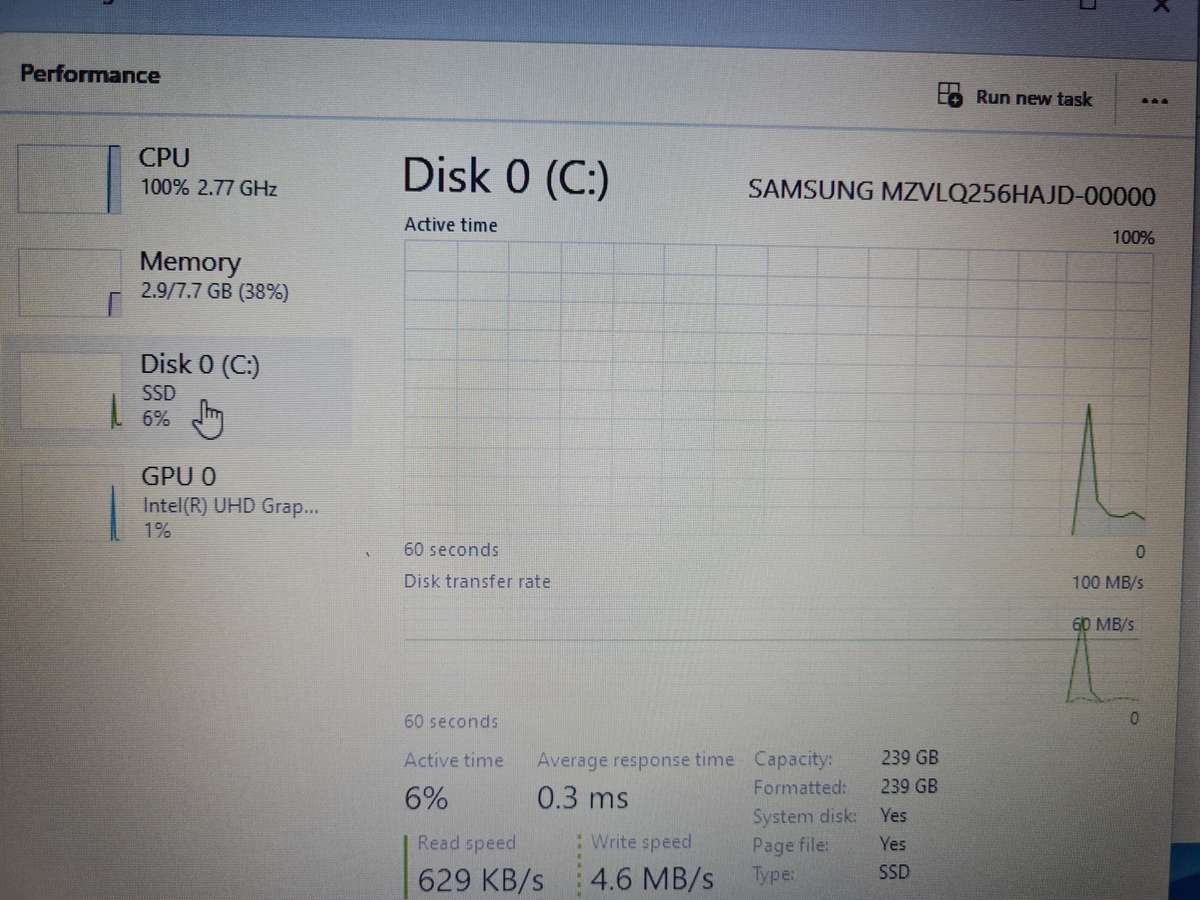 2022 Asus VivoBook - i3 10th gen + 8gb + 256gb ssd