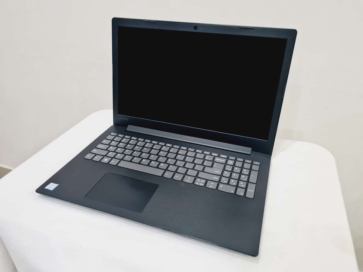Lenovo Ideapad 130 - i5 8th gen - 8gb - 256gb