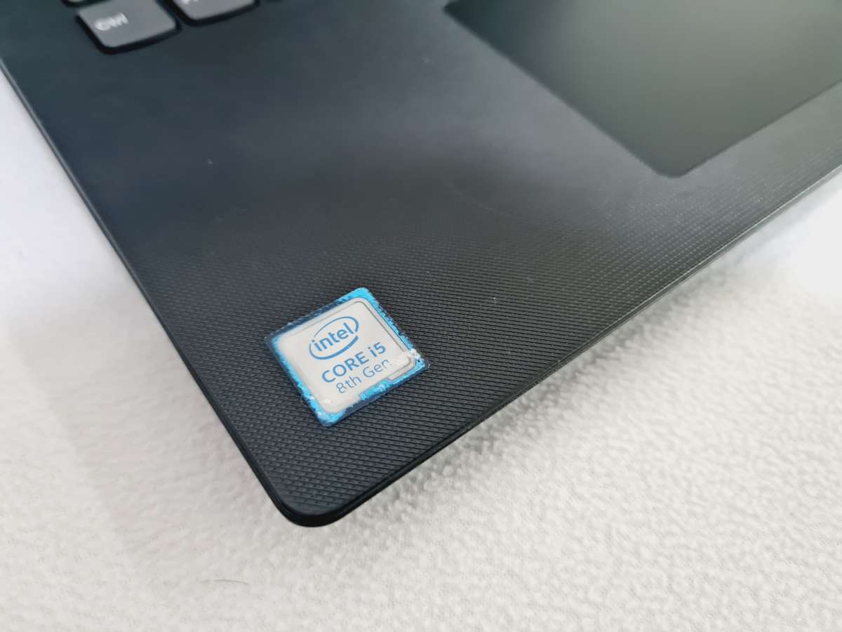 Lenovo Ideapad 130 - i5 8th gen - 8gb - 256gb