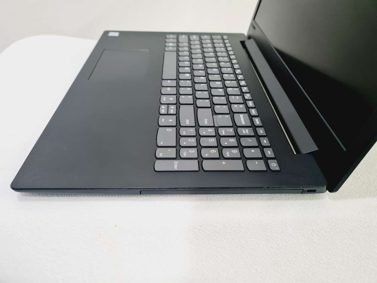 Lenovo Ideapad 130 - i5 8th gen - 8gb - 256gb