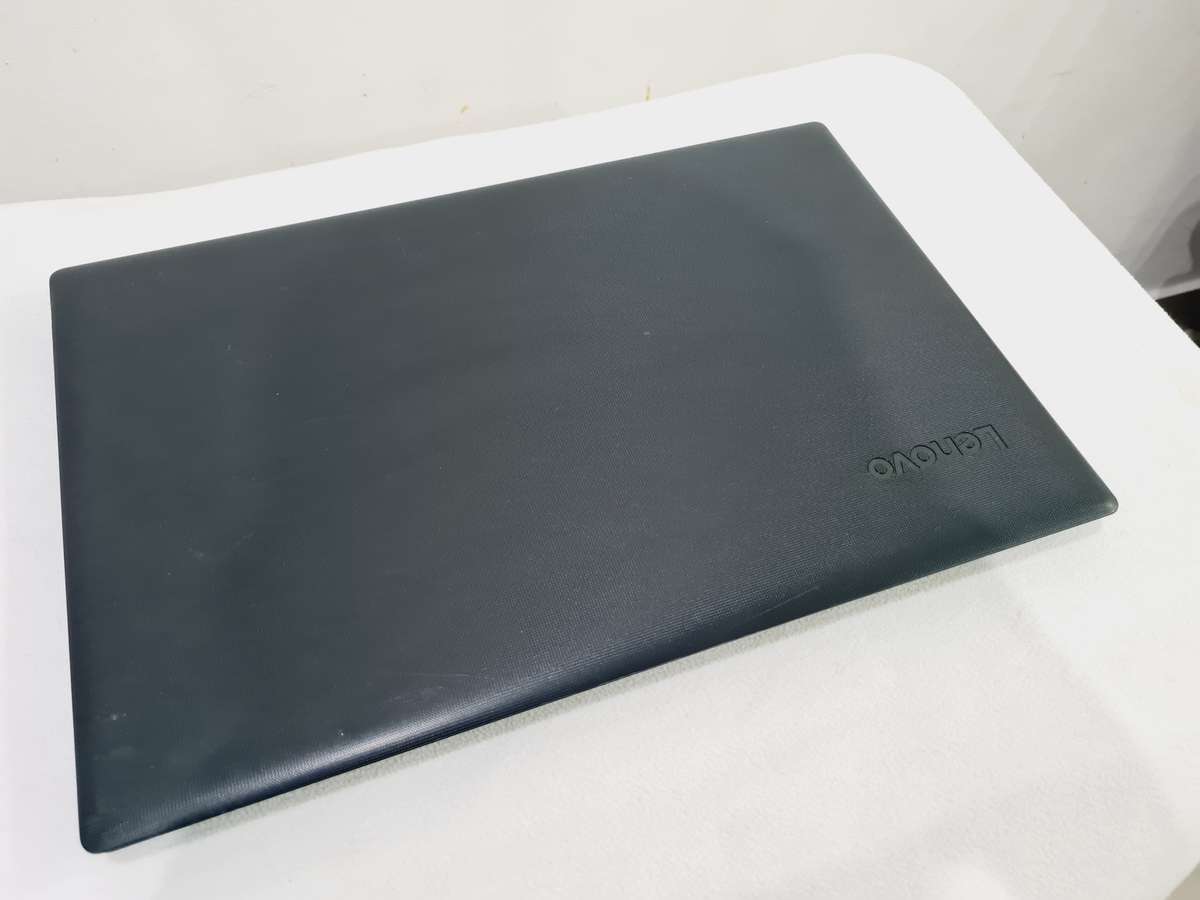 Lenovo Ideapad 130 - i5 8th gen - 8gb - 256gb