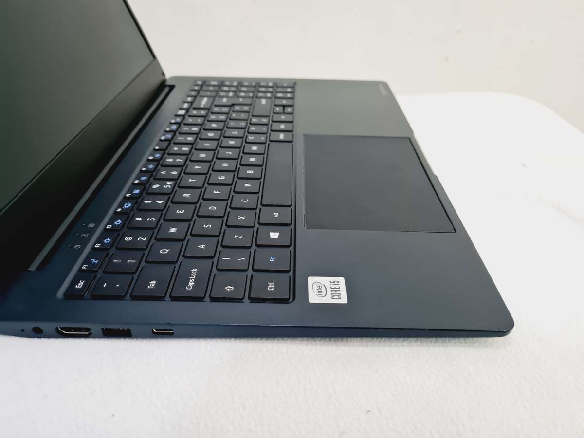 Laptop - i5 10th Gen + 8gb ram + 256gb ssd