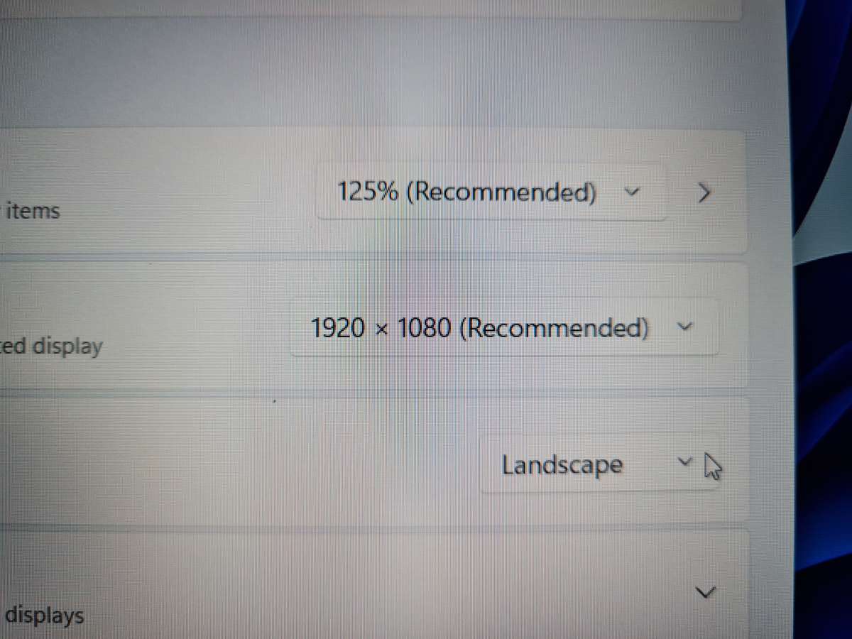 Laptop - i5 10th Gen + 8gb ram + 256gb ssd