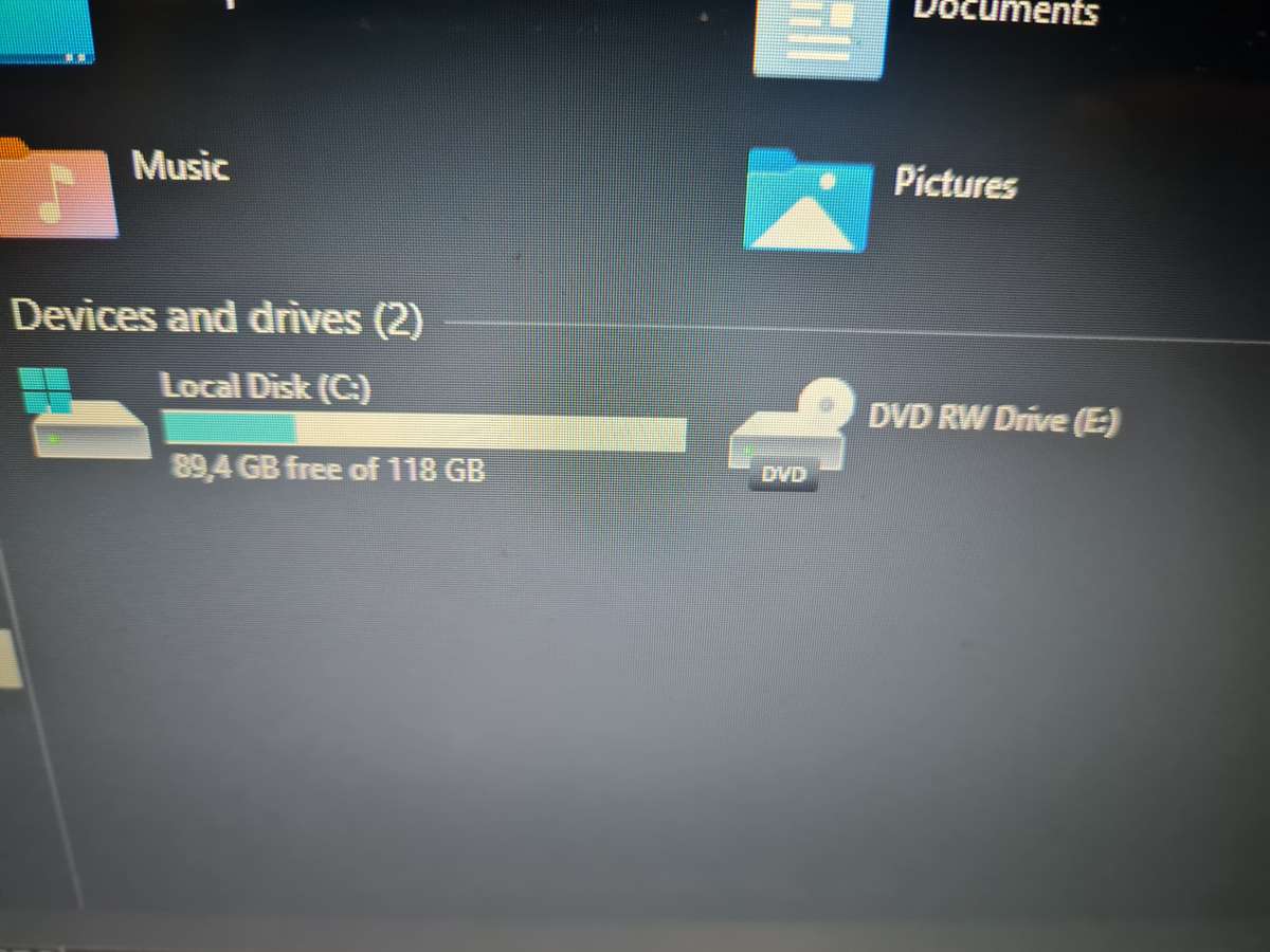 Laptop i5 5th gen - 4gb - 120gb ssd