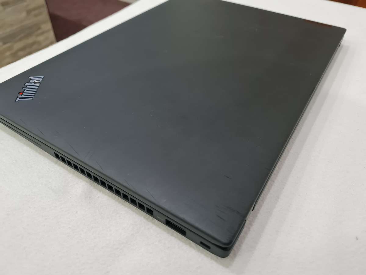 High Spec Thinkpad - i7 12th gen - 16gb - 512gb