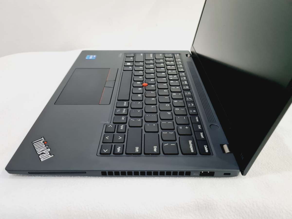 High Spec Thinkpad - i7 12th gen - 16gb - 512gb