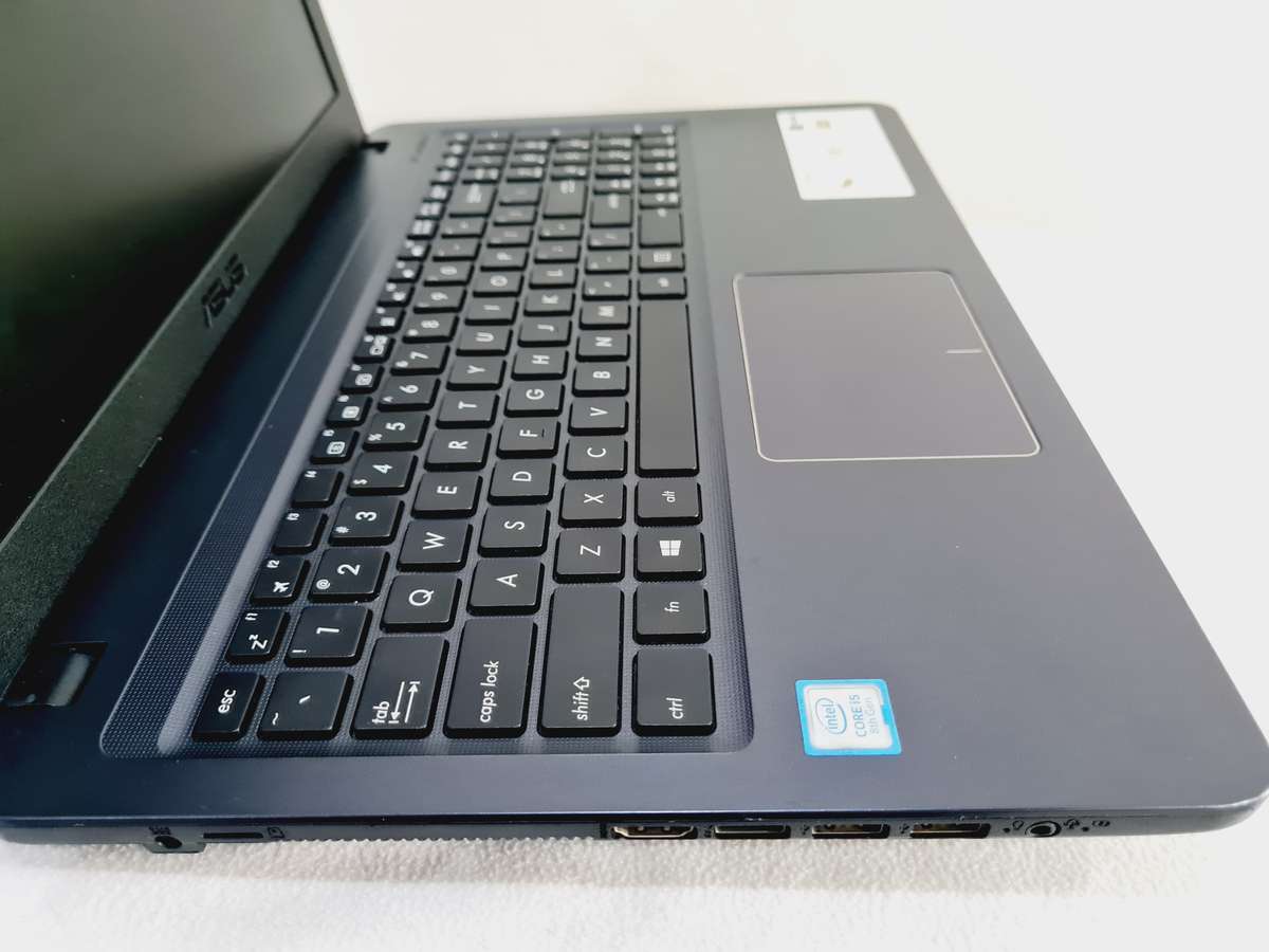 2021 Asus Vivobook - Core i5 - 8gb - 256gb ssd