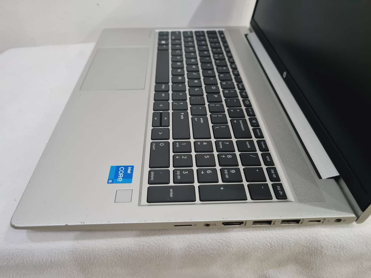 HP Probook 450 g8 - i5 11th gen - 12gb - 256gb ssd