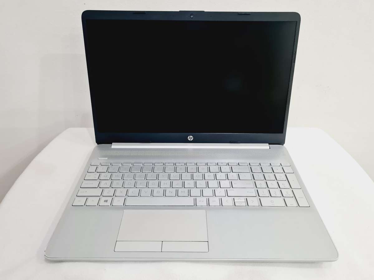 HP 15 - Core i7 11th gen - 8gb - 1tb hdd