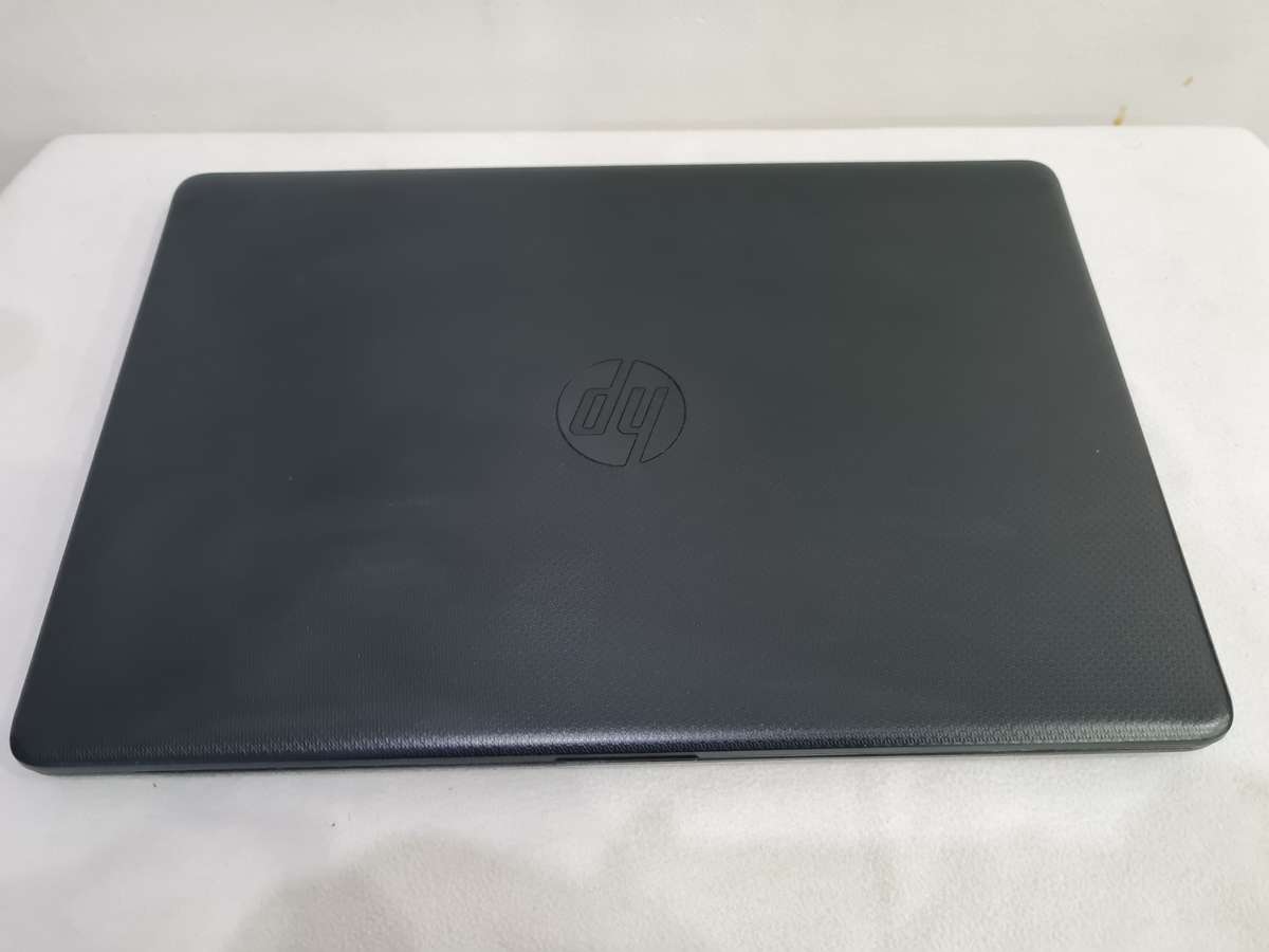 HP 15 - i7 11th gen - 8gb ram - 512gb nVme + 1tb hdd