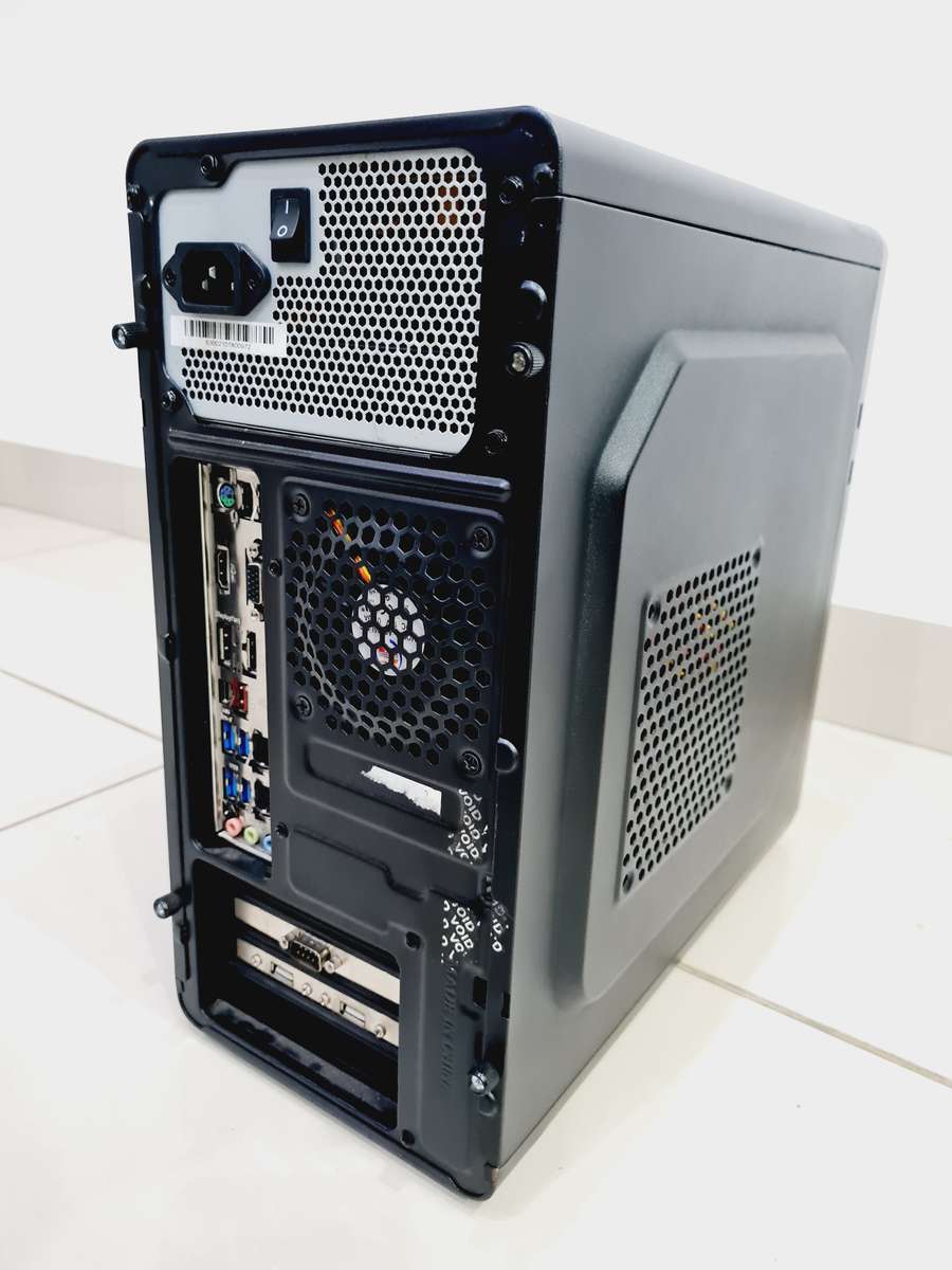 Tower - i7 10th + 16gb ram + 128gn ssd + 1tb hdd