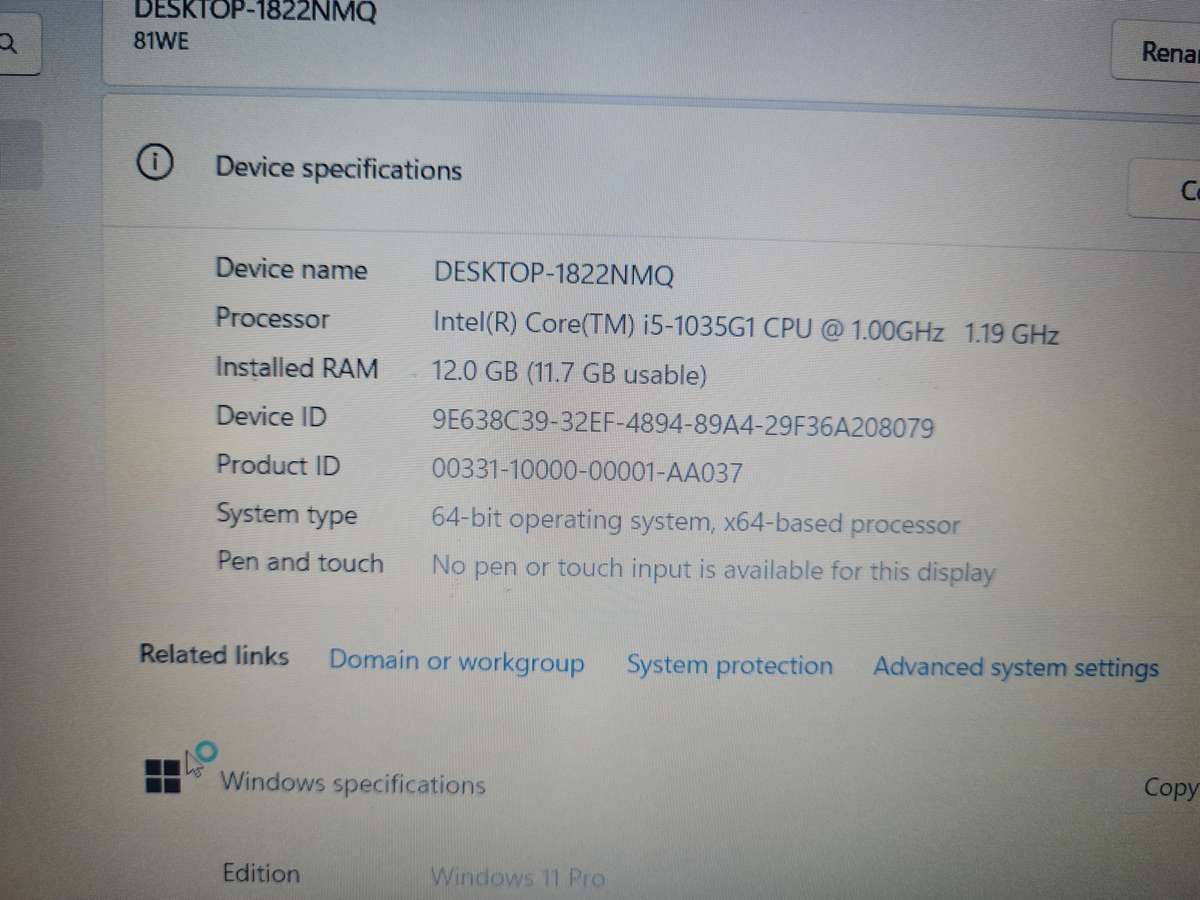Good spec Lenovo Ideapad 3 - i5 10th gen - 12gb ram - 512gb ssd